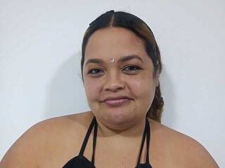 צ'אט וידאו ארוטי CarlaZafira