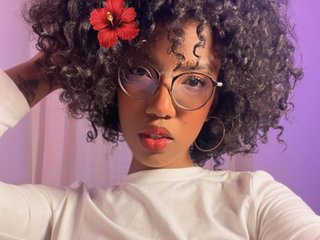 צ'אט וידאו ארוטי CarolineS