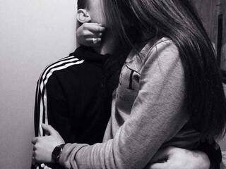 צ'אט וידאו ארוטי Cata-Cris