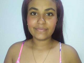 צ'אט וידאו ארוטי catalella89