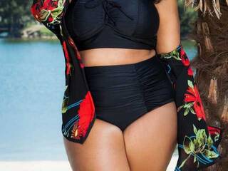 צ'אט וידאו ארוטי Cataleya991