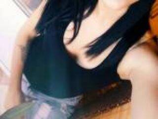 צ'אט וידאו ארוטי catsuitt