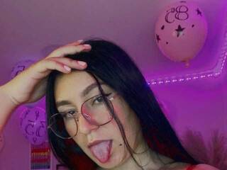 צ'אט וידאו ארוטי Ceeleste-