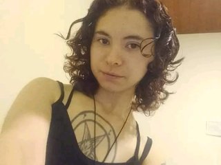 צ'אט וידאו ארוטי Celena980