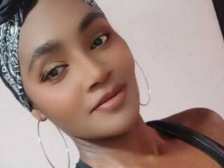 צ'אט וידאו ארוטי zoeceleste