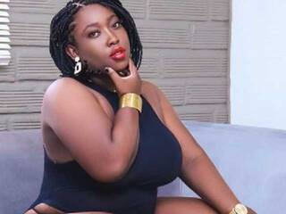 צ'אט וידאו ארוטי Chanel-blak