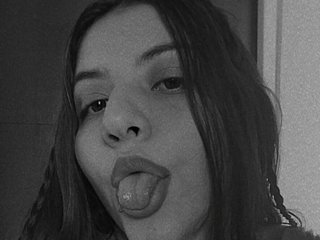 צ'אט וידאו ארוטי Chanell-Rouse