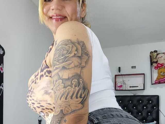 תמונה של הפרופיל channellbodysexy