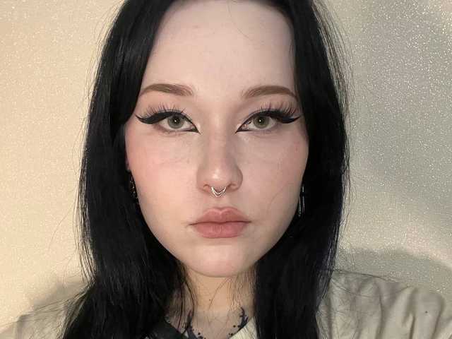 תמונה של הפרופיל CharlaJarman