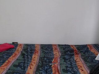 צילומי מסך משודרים charlizelatin