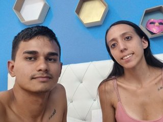 צ'אט וידאו ארוטי charly-x-emily