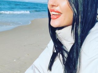 צ'אט וידאו ארוטי charmBella