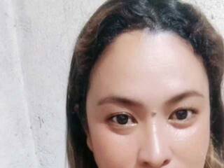 צ'אט וידאו ארוטי Charming-Cel