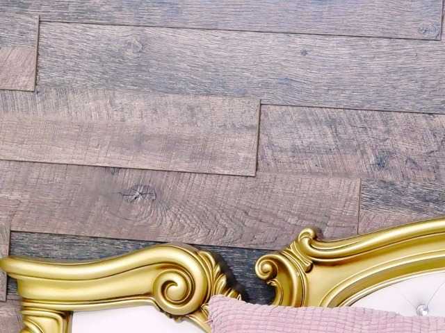 צילומי מסך משודרים CharmingIvy