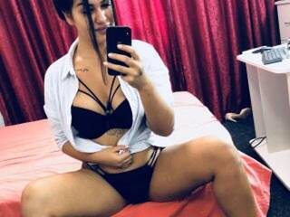 צ'אט וידאו ארוטי charmingjasmi