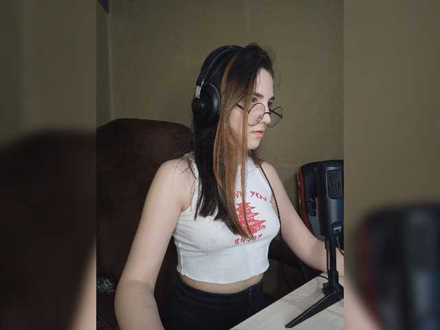 צילומי מסך משודרים chat69baby