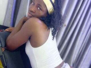 צ'אט וידאו ארוטי CHEATING-HOUSEWIFE