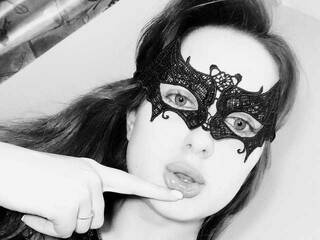 צ'אט וידאו ארוטי Cherry-V