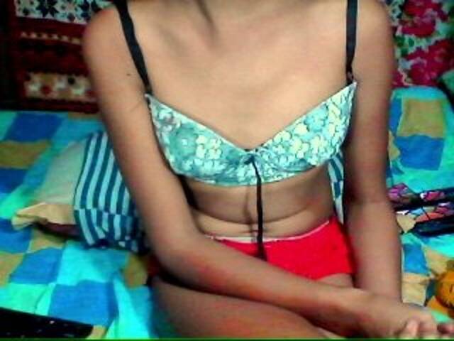 צילומי מסך משודרים HungryPussyX