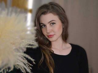 צ'אט וידאו ארוטי CherryKissU