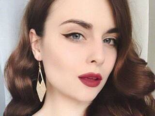 צ'אט וידאו ארוטי cherry_tory