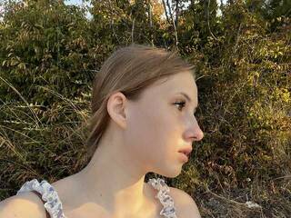 צ'אט וידאו ארוטי chironika