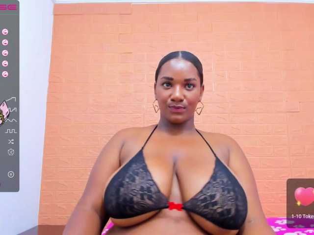 תמונות ChloeRichard Show big boobs for 15tk, Let me feel your warm cock between them Follow me @remain @total
