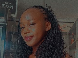 צ'אט וידאו ארוטי Chocodolly-