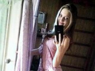 צ'אט וידאו ארוטי chrissie