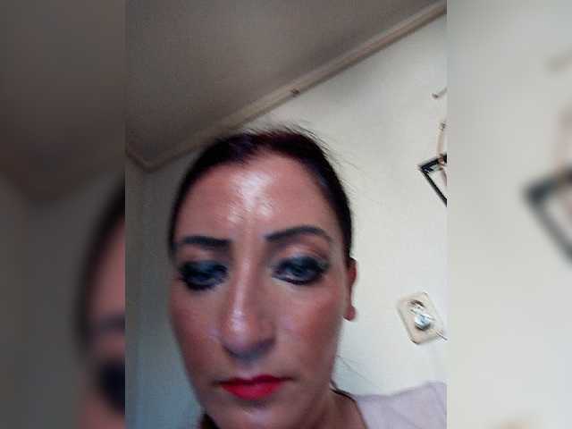 צילומי מסך משודרים ChristianaHot