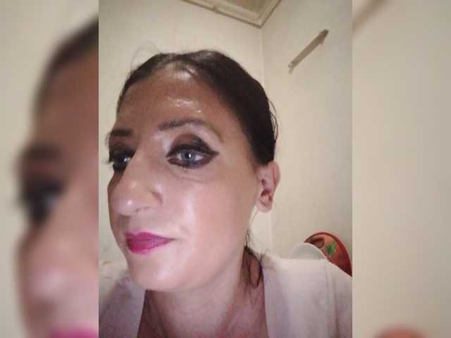 צילומי מסך משודרים ChristianaHot