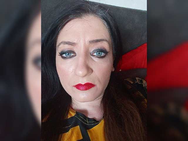 צילומי מסך משודרים ChristianaHot