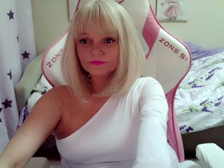 צ'אט וידאו ארוטי ChristieRoses