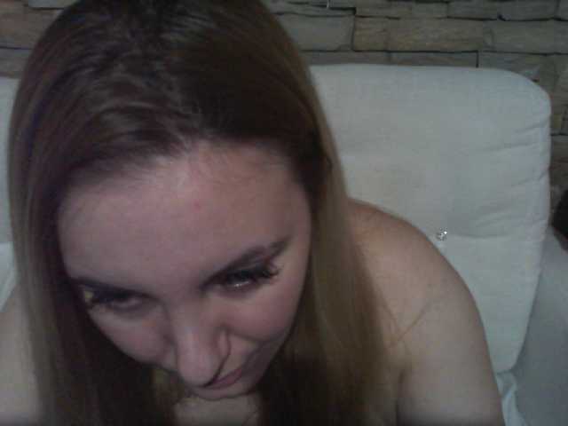 צילומי מסך משודרים ChristinaHotX