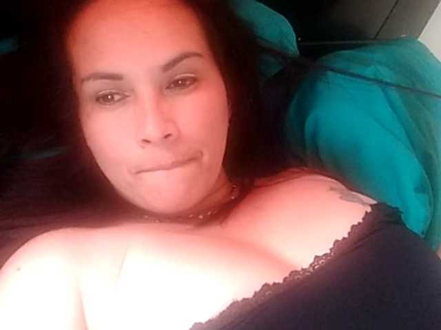 צילומי מסך משודרים ChubbyBigTits