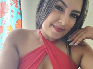 צ'אט וידאו ארוטי CINTHIACANDYY