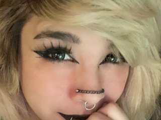 צ'אט וידאו ארוטי ClarieSweets