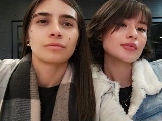 צ'אט וידאו ארוטי clhoeyviolett