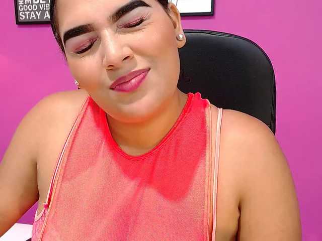 צילומי מסך משודרים CloeWilson