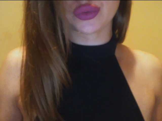 צילומי מסך משודרים CocoMademoise