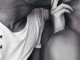 צ'אט וידאו ארוטי Colleth-Stan