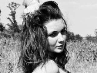 צ'אט וידאו ארוטי confettie