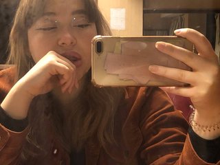 צ'אט וידאו ארוטי Lili-2003