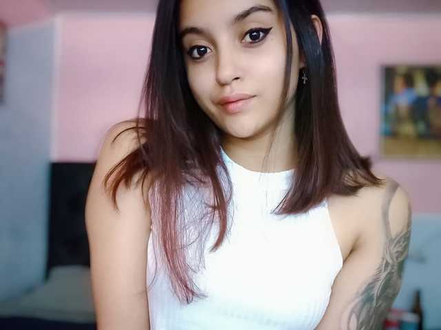 תמונה של הפרופיל CoralineJonez