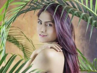 צ'אט וידאו ארוטי CoralJones