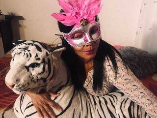 צ'אט וידאו ארוטי corallsmith