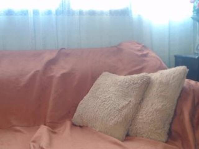 צילומי מסך משודרים CoraWest