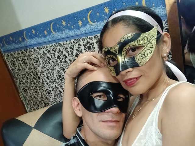 תמונה של הפרופיל couplehot27