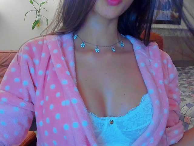 תמונות cowg1rl hello guys! Give me pleasure with your tips!!! #new #lovense #bigboobs #games #toys