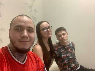 צ'אט וידאו ארוטי CrazyBonkers